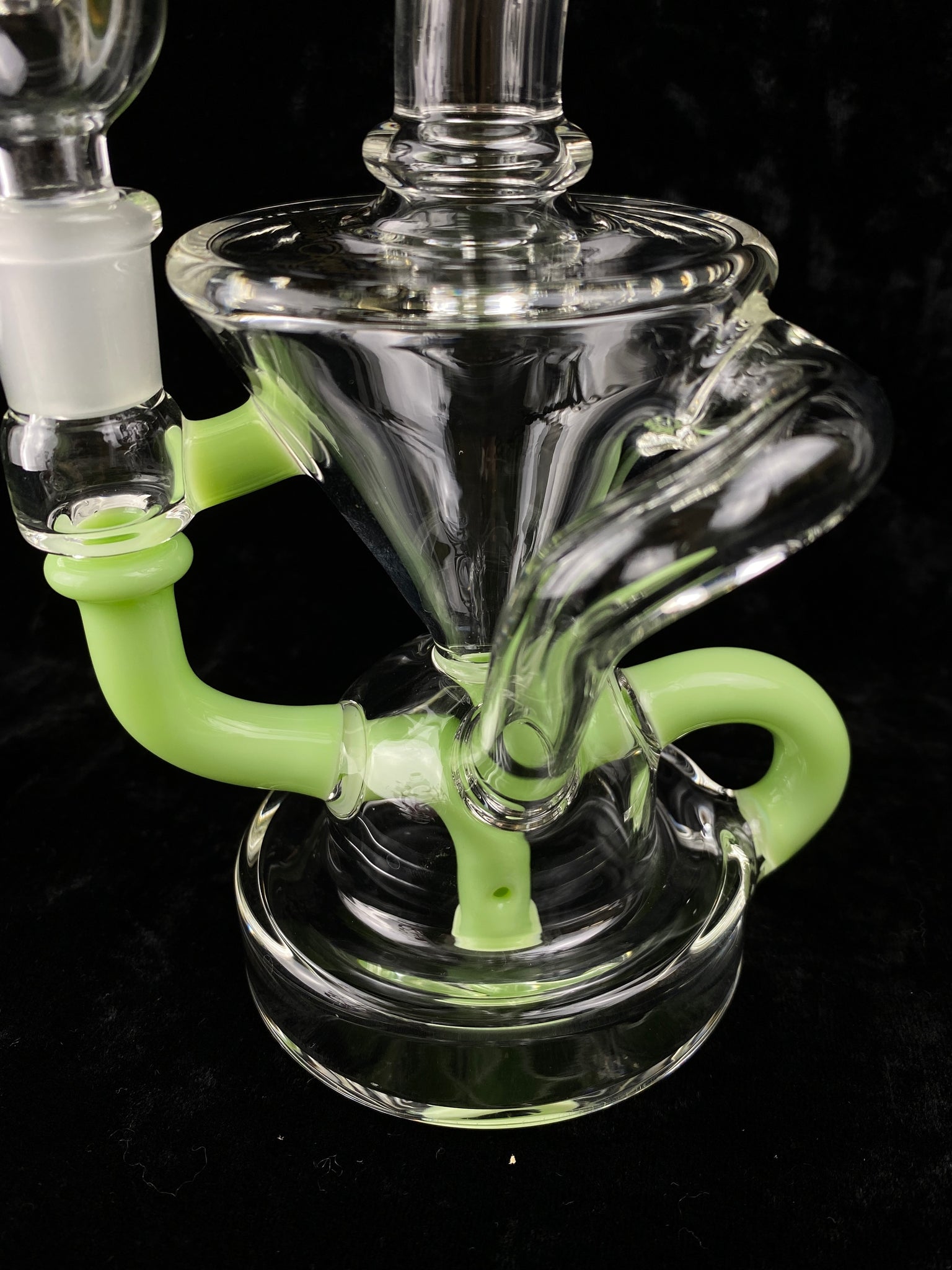 Hourglass Recycler